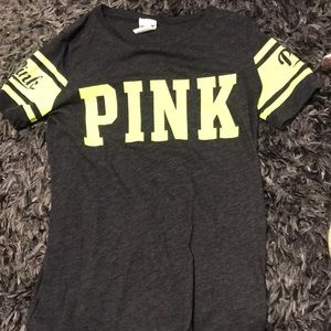 PINK tee